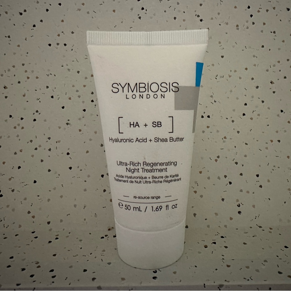 Symbiosis London Ultra-Rich Regenerating Night Treatment - White